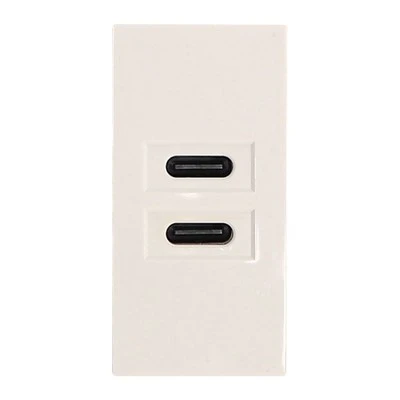 Tvöfalt USB C 10,5W hleðslutæki